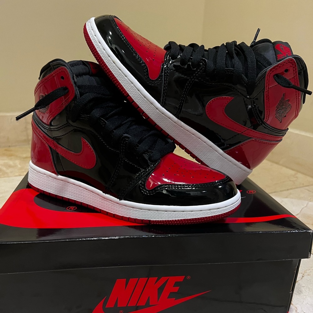 Jordan 1 Patent Bred Size 5.5 BRAND NEW